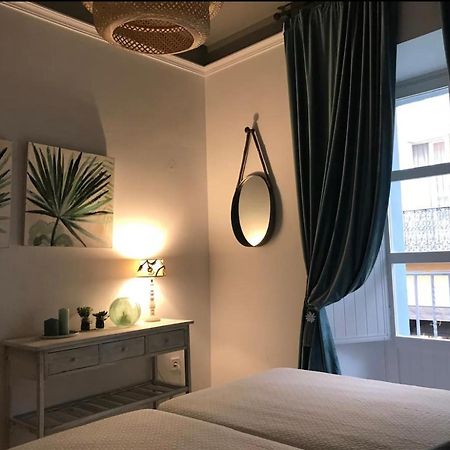 Monna Flats Arenal 1 Apartment Sevilla Bagian luar foto