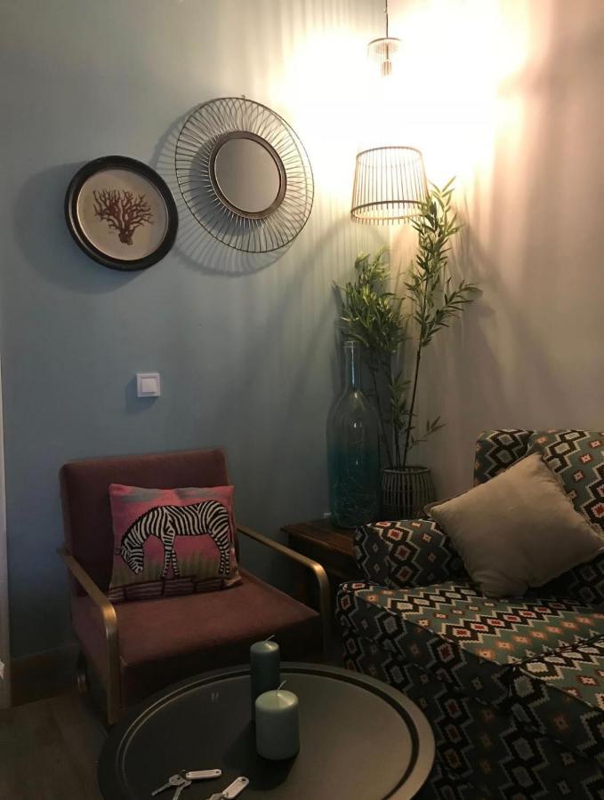 Monna Flats Arenal 1 Apartment Sevilla Bagian luar foto